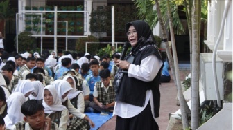 Tingkatkan Minat Baca, SMA Negeri 1 Purwakarta Bangun Literasi Sastra Melalui Bahasa Puisi