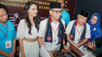 Jejak Benny Laos, Eks Bupati Terkaya Sempat Laporkan ODGJ Karena Tersinggung