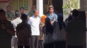 Pulang ke Solo, Ini Momen Presiden Jokowi Sambangi Bekas Sekolah dari SD-SMA