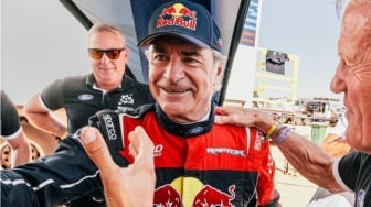 Buka-bukaan! Carlos Sainz Senior Ungkap Alasan Putranya Pilih Williams