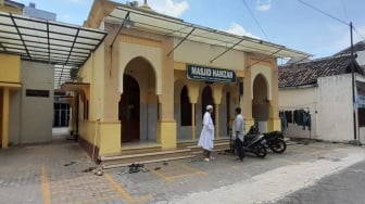 Inspiratif! Cerita Warga Satu Kampung di Desa Gumpang Sukoharjo Berangkat Umrah Bareng