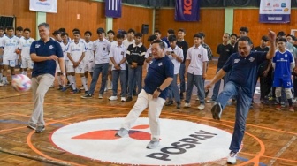 Bangun Generasi Emas, Pos Indonesia Gandeng ULBI Gelar Turnamen Futsal