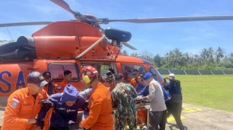 Tiga Helikopter Hilir Mudik Di Langit Sukabumi, Selamatkan 71 Nelayan Terisolasi Di Perairan Tegalbuleud