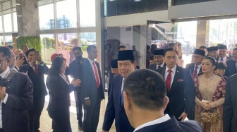 SBY Muncul Bareng Ibas, Begini Detik-detik Pelantikan Prabowo-Gibran di Gedung MPR