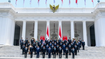 Jajaran Menteri dan Wamen Kabinet Prabowo Berangkat Ke Akmil Magelang Siang Ini