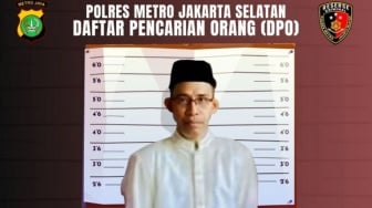 Tampang Guru SD di Grogol yang Cabuli Muridnya Saat Les, Kini Berstatus Buron