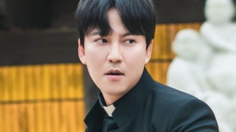 Kim Nam Gil Ungkap Perasaannya Jelang Tayangan Perdana The Fiery Priest 2