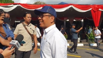 Momen Menteri Tiba di Jogja, Persiapan Menuju Pembekalan Khusus di Magelang