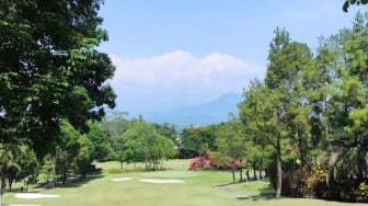 Serba-Serbi Borobudur International Golf & Country Club hingga Tenda 'Ospek' Kabinet Merah Putih di Magelang