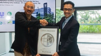 Fokus Pengurangan Emisi Karbon, Grha Unilever Raih Sertifikat GREENSHIP Net Zero