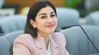 Nisya Ahmad Lulusan Apa? Sikapnya saat Rapat DPRD Disentil Netizen: Kayak Lagi Opening Arisan