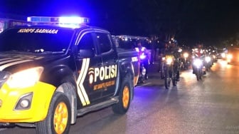 Pastikan Kamtibmas Kondusif, Kapolres Siak Pimpin Patroli Blue Light Skala Besar