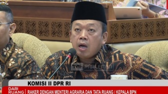 Rapat Perdana Bareng Komisi II, Menteri ATR Nusron Wahid Kenalkan Wakilnya: Ini Tangan Kanan Pak SBY