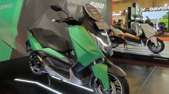 Polytron Fox 500, Motor Listrik Setara Yamaha XMax, Dijual Lebih Murah di IMOS 2024