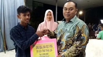 Pemkab Simeulue Berikan Bonus untuk Atlet dan Pelatih Berprestasi di Popda Aceh