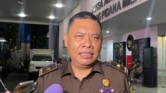 Jaksa Kasus Tom Lembong Ngaku Beli Jam Rp4 Juta di Pasar, Youtuber Ini Colek Abdul Qohar: Saya Bayarin Rp20 Juta, Boleh?