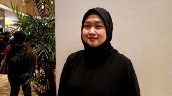 Totalitas, Hadrah Daeng Ratu Observasi ke Desa Santet Demi Cerita Film Kitab Sijjin dan Illiyyin