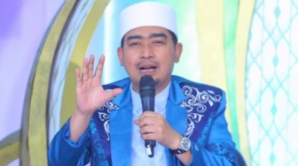 Ustaz Solmed Pemilik Rokok SIN Digugat, Benar Terancam Denda Rp1 Triliun?