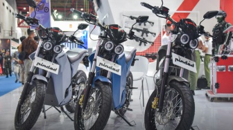 Pindad Siapkan Motor Listrik usai Sukses Maung Garuda, Siap Bersaing dengan Polytron Fox R?