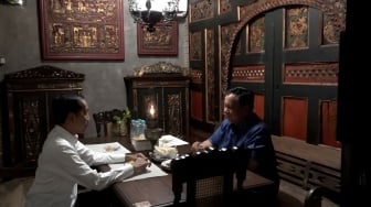 Berkunjung ke Solo, Prabowo Mampir ke Rumah Jokowi Ini Yang Dilakukan Selanjutnya