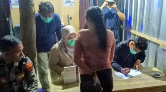 Cegah HIV/AIDS, Polisi & Puskesmas Razia Tempat Hiburan di Bandar Lampung