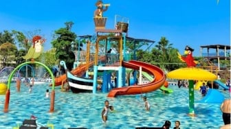 Kraton Waterpark, Serunya Bermain Air di Tengah Hiruk Pikuk Kota Sidoarjo