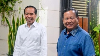 Senang Prabowo Mampir ke Kediaman Pribadinya di Solo, Jokowi Sampai Doa Begini