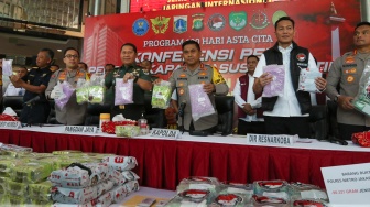 Ungkap Jaringan Narkoba Internasional, 207 Kg Sabu dan 90 Ribu Ekstasi Disita