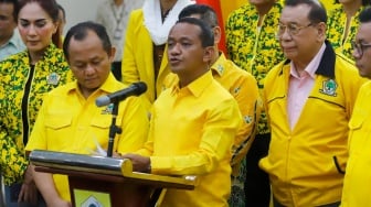 Dua Politisi Senior Golkar Ribut Rebutan PMI, Bahlil Bilang Begini