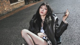 Taeyeon Ungkap Mulai Kehilangan Jati Diri Lewat Highlight Clip Lagu 'Blur'