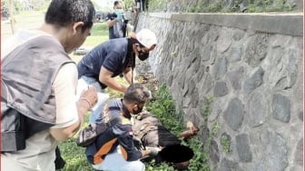 Mayat Bersimbah Darah Dengan Leher Tergorok di Taman Pancing Diduga Korban Pembunuhan