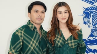 Dibilang Kebanting dari Artis Lain, Intip Outfit Thariq Halilintar saat Hadir di Burberry Outwear 2024