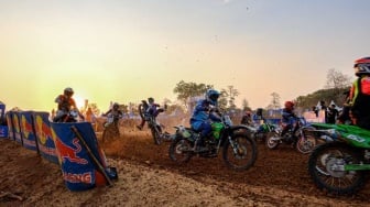 Crosser Muda Bersinar di Sirkuit GOR Sudiang, Rebut Wildcard MXGP 2025!