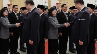 Ketemu Xi Jinping, Sepatu Nyentrik Prof Stella Christie Bikin Salfok: Lucu Banget