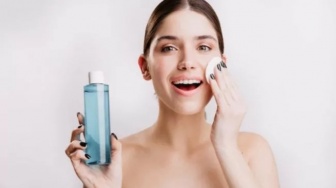 3 Micellar Water yang Mengandung Niacinamide, Ampuh Kecilkan Pori-Pori
