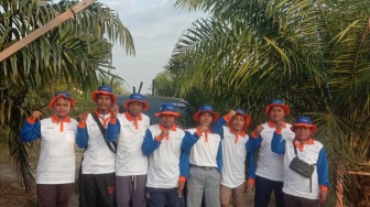 Kisah Agus Sugiri Tinggalkan Karier Kantoran untuk Jadi Petani
