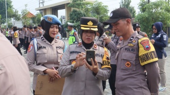 Sidak Judi Online, Polres Sukoharjo Cek Handphone Anggota, Ini Hasilnya!