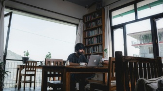 Pemerintah Imbau Karyawan WFA Mulai 16 Maret 2026 Demi Hindari Macet Mudik, Cek Aturannya!