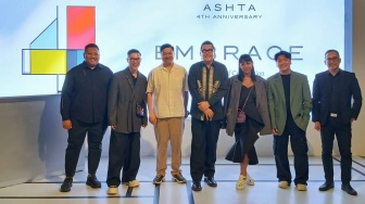 EMBRACE Four Years of Connection Jadi Tema Perayaan Hari Jadi ASHTA District 8, Ada Program Belanja Eksklusif