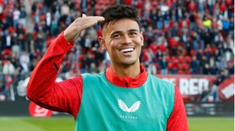 3 Keuntungan Mees Hilgers Jika Gabung Valencia, Bisa Jadi Pahlawan