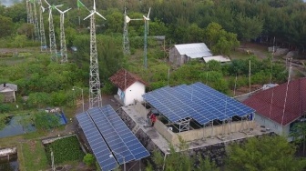 Langkah Kecil dari Pantai Baru, Pupuk Semangat Energi Bersih dengan Dukungan PLN