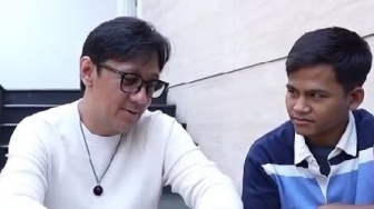 Andre Taulany Banggakan Asistennya yang Pendiam, Sindir Balik Sensen?