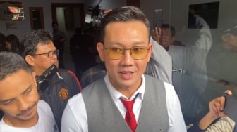 Dilaporkan Farhat Abbas, Denny Sumargo Dapat Dukungan Warga Sulsel dan Tegas Ogah Minta Maaf