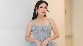 Ayu Ting Ting Boyong 16 Orang Pergi Umrah Akhir Tahun Ini