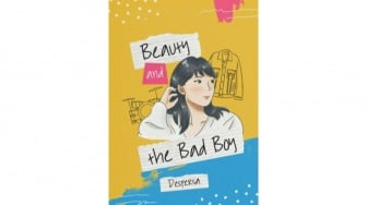 Buku Beauty and The Bad Boy: Terus Didesak Nikah dan Dipepet Brondong Tajir