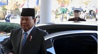 Tak Lagi Pakai Mobil China saat Kunjungan Kenegaraan, Prabowo Tunggangi Kendaraan Senilai Puluhan Unit Pajero Sport