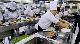 Jogja Uji Coba Program Makan Siang Gratis, Mahasiswa Perhotelan Siap Diterjunkan ke Sekolah