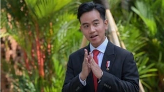 Ngomongin AI dengan Anak Muda, Ekspresi Gibran Jadi Gunjingan: Kayak Nggak Paham...