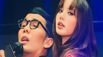 Perjalanan Karier Indra Herlambang: Kini Langganan Jadi MC Acara Kpop dan Bonus Dipeluk Lisa BLACKPINK!