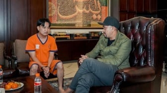 Kicep Disatroni Crazy Rich Tanjung Priok, Sahroni Unggah Muka Ivan Sugianto Diborgol: Jangan Sok Hebat dan Jumawa!